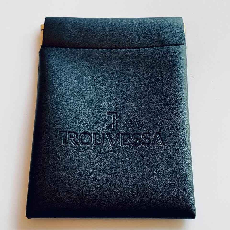 Trouvessa Self-Closing Leather Pouch - Black